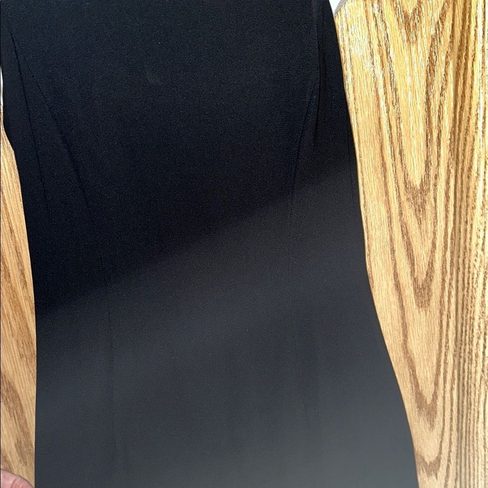 Hugo Buscati Elegant Black Gown size 6 - Picture 5 of 7